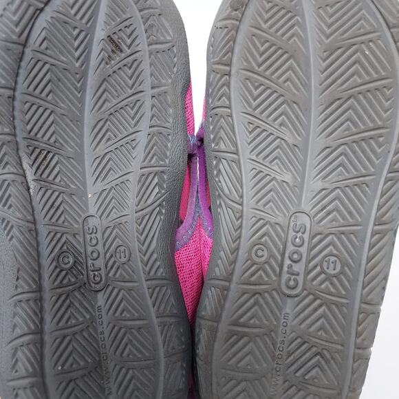 🔴3/$20 Crocs Pink Water Shoes size 11 - Picture 8 of 8